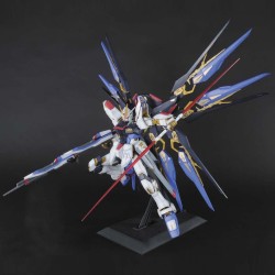 Maquette - Perfect Grade - Gundam - Strike Freedom Gundam
