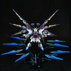 Maquette - Master Grade - Gundam - Strike Freedom